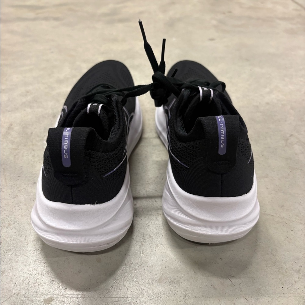 ASICS Nimbus - Picture 3 of 7